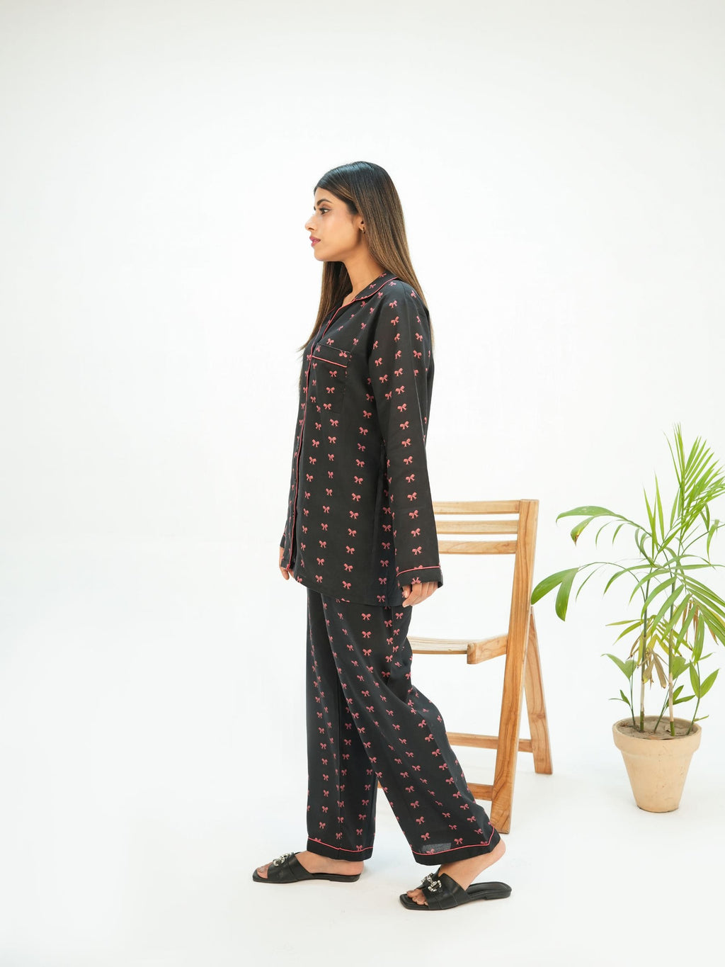 Dusky Black